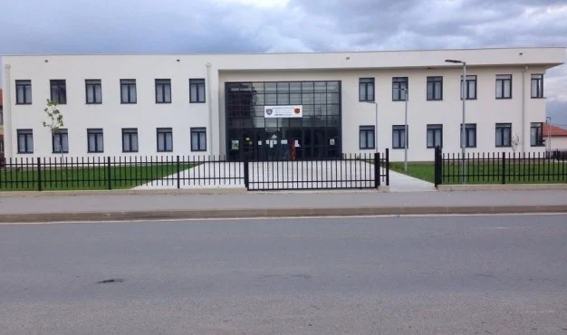 Drenas a fermé l'agence pour l'emploi, n'a pas respecté les mesures de protection contre le koronobrius
