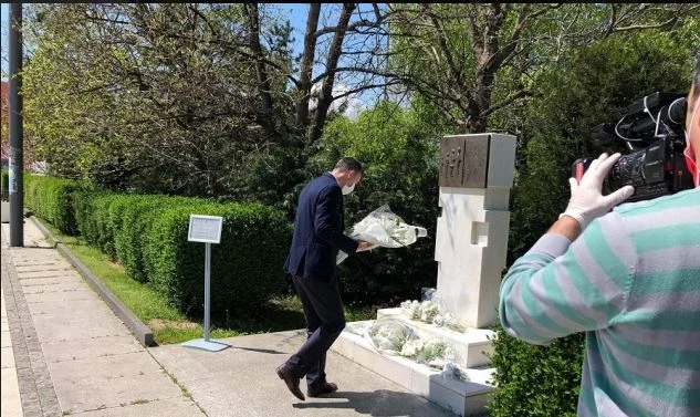 Kadri Wessel: Nessun amnistia, nessun perdono, ma la risposta della Serbia al genocidio che ha commesso