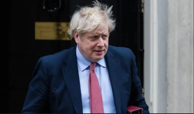 Primer Ministro británico devuelve el trabajo hoy
