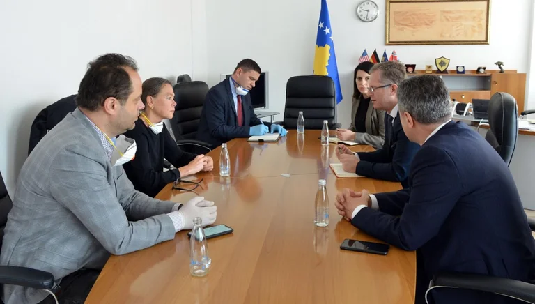 Funcionario de la ONU: voluntad de ayudar a Kosovo en la lucha contra Avid-19
