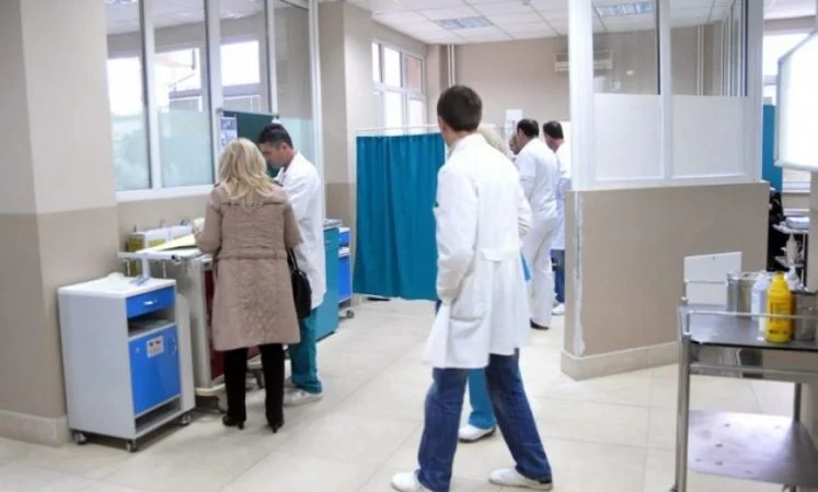 36 operatori sanitari in Kosovo colpiti dalla coronaria