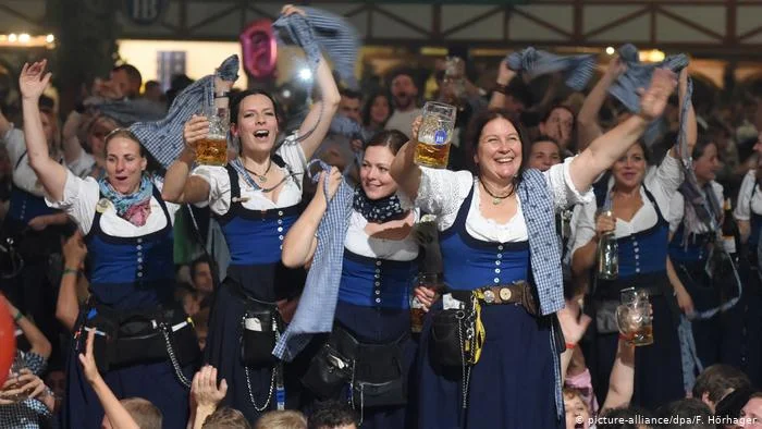 Oktoberfest Cancel in Deutschland