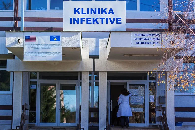 12 patients cancéreux, un en état critique