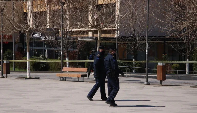 Questo è il numero di persone arrestate per mancato rispetto della decisione del governo