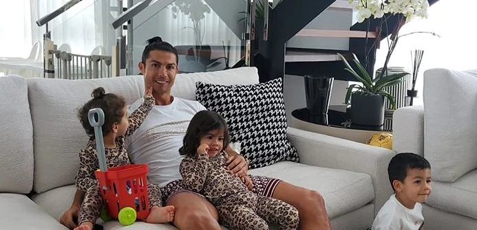 Me dhjetëra raste të prekur me koronavirus në Madeira, Ronaldo nuk gjenë qetësi as në vendlindje