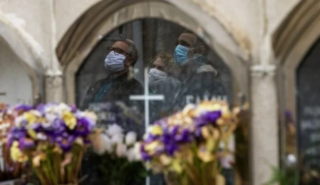 Più di 100.000 persone sono morte dalla coronaria all'Europa