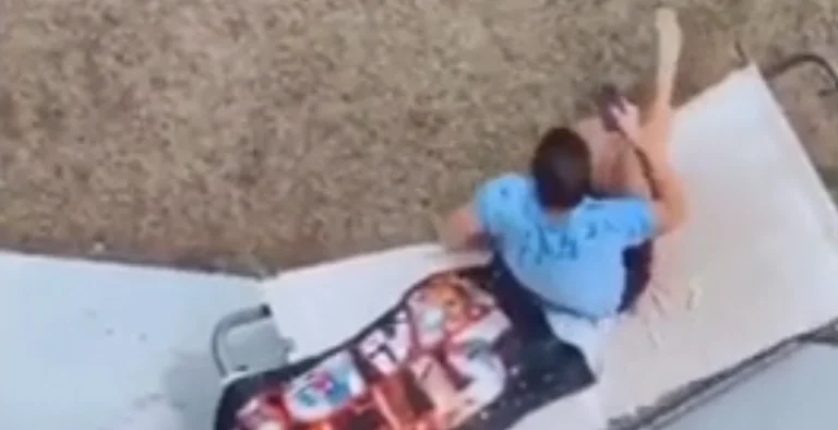 L'ex giocatore di Milano soffre male: è fatto dalla sua ragazza.