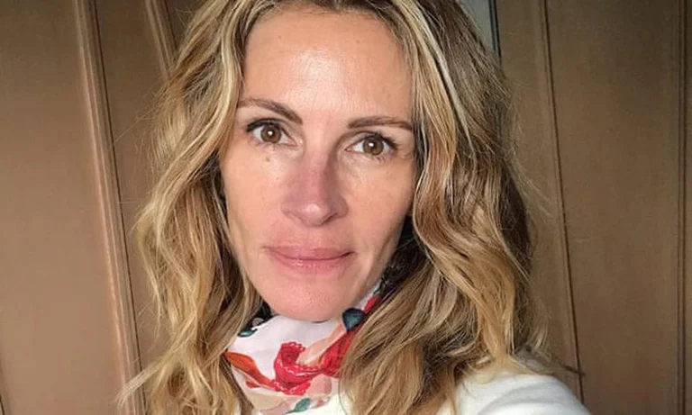 Do not trust celebrities that come out without makeup