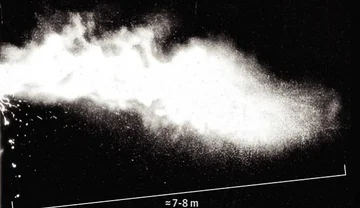 Gli spruzzi di starnuto possono viaggiare fino a 8m