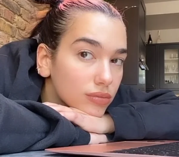 Voglio Lips con la prossima differenza di capelli.