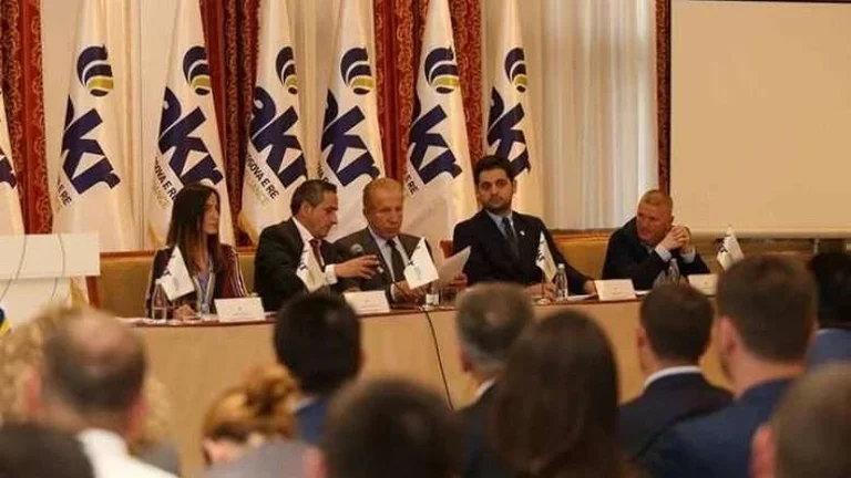 AKR listo para entrar en coalición con LDK