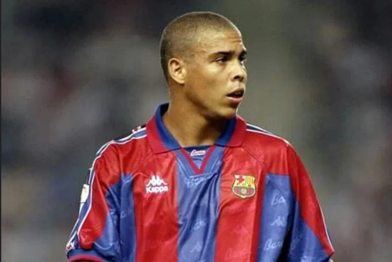 Tiempo Ronaldo marcó espectaculares goles para Barcelona