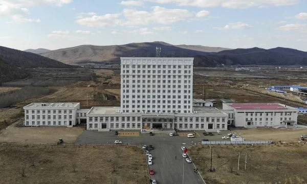 ¿Qué está pasando? China prepara otro hospital durante seis días