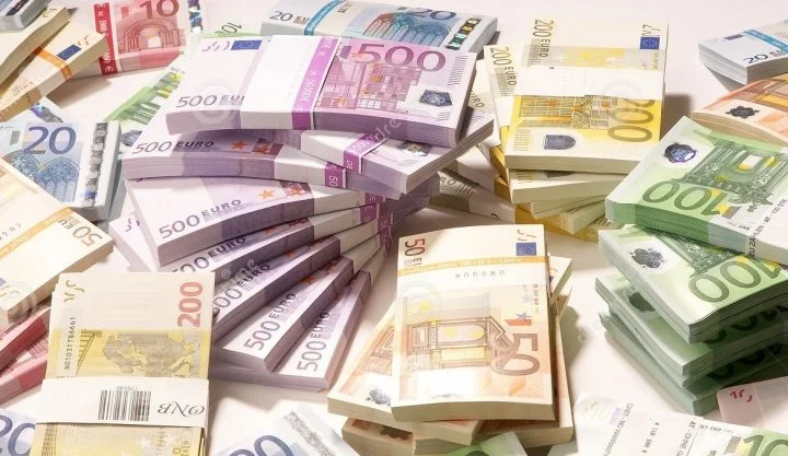 Aiuto per il Kosovo: L'esilio dà 50.000 euro