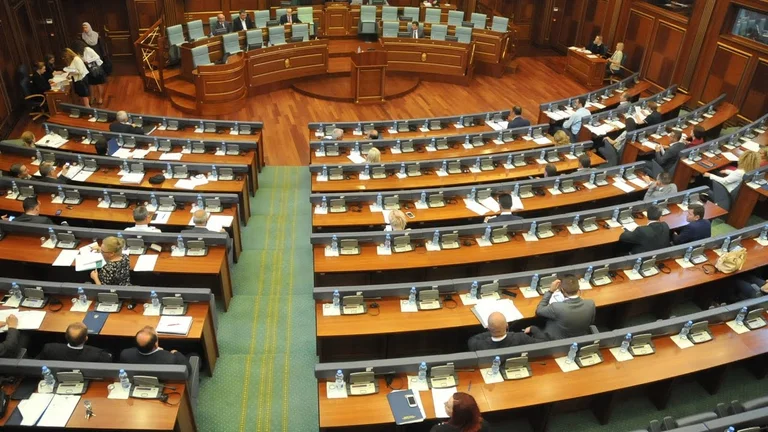 La Asamblea está a 10 minutos de descanso
