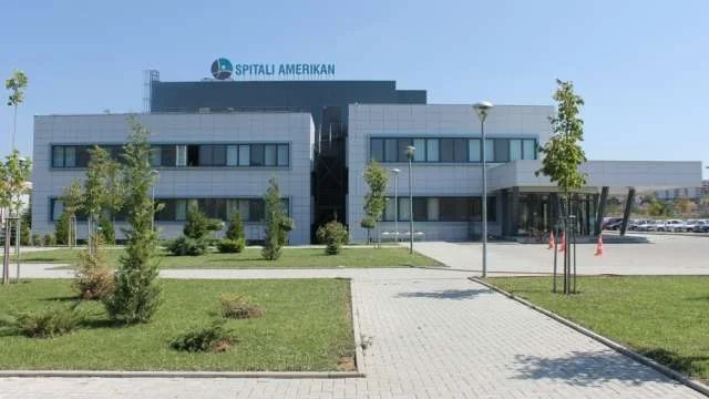 Quattro operatori sanitari all'ospedale americano sono infettati da coronari