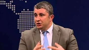 Tirana et Pristina officielle: même en cas de catastrophe, divisée