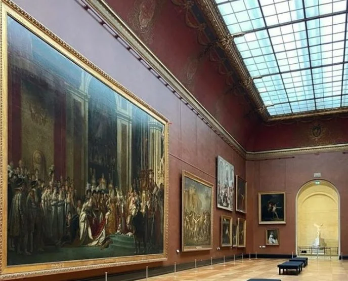 Il Museo del Louvre di Parigi può già essere visitato virtualmente