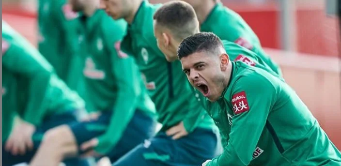 In assenza di calcio, Rasica sconvolto e addormentato
