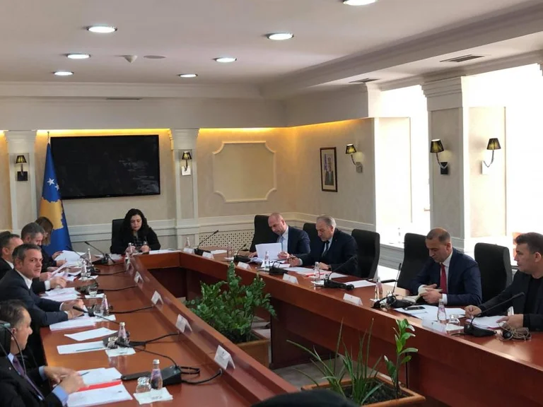The Parliament's Headship Gathers, Decides for Special Sessions