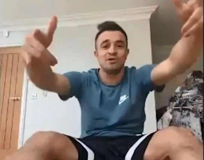 Clopp asks Shaqiri to sing Albanian, see what happens next
