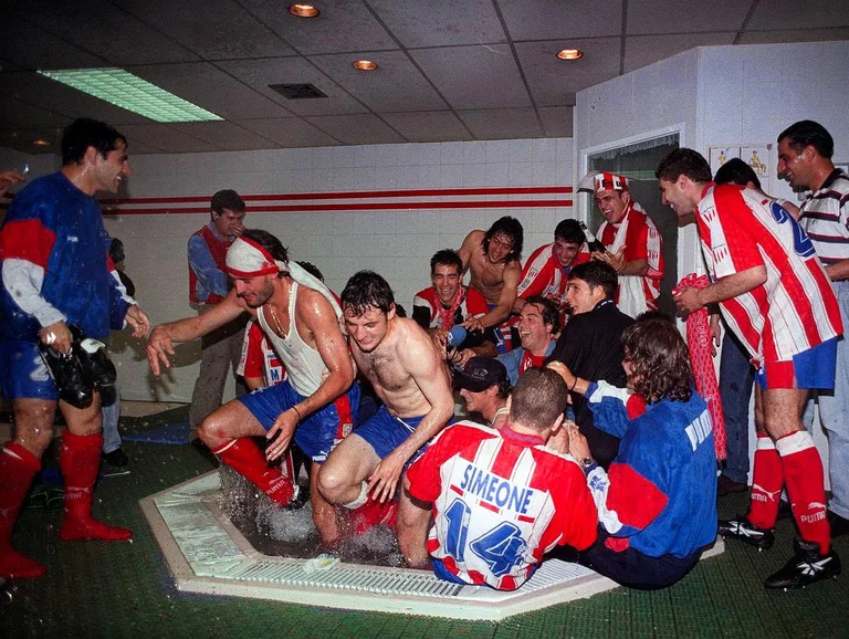 C'est la composition de l'athlétisme qui a fait la sensation en 1996 en remportant La League et Copa del Reyn