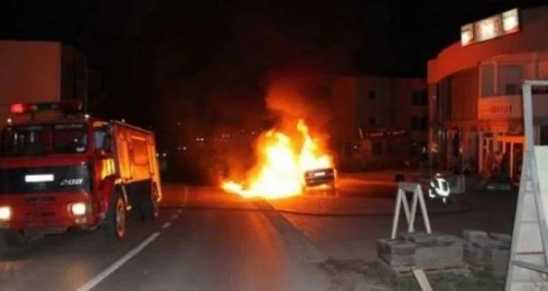 A car is loaded by fire in “dani” (VIDEO)