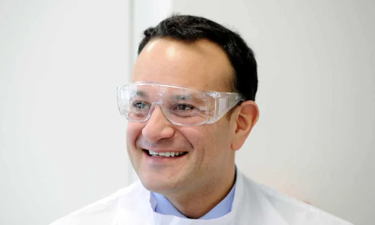 Timeout for words: Tens of politicians return to the doctor's profession to help in the fight against Coronavirus