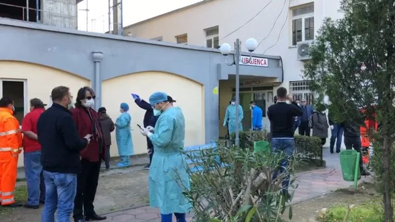 Emergency Doctors in Lezha refuse 5 grand reward: Going for Families in Need