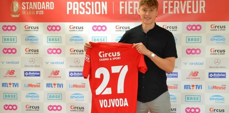 Según las estadísticas, Mergim Vojvoda al 11 de Bélgica