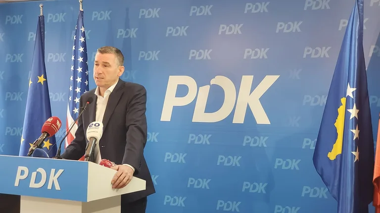 Wessel: Gobierno saliente arriesgando la soberanía de Kosovo