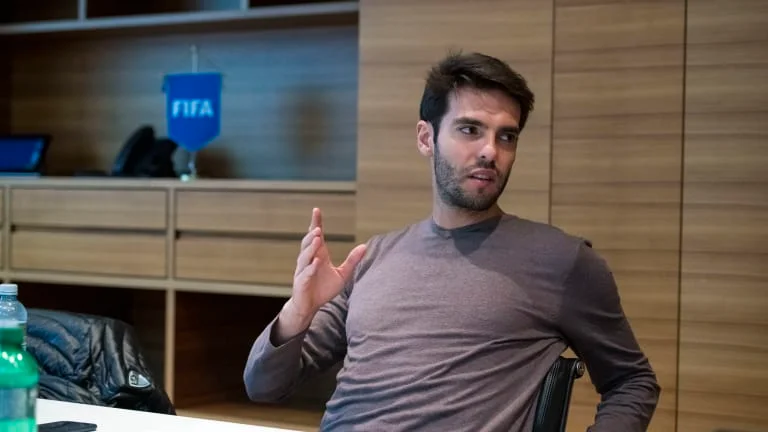 Kaka cuenta de un accidente de 18 años que arriesgó su carrera