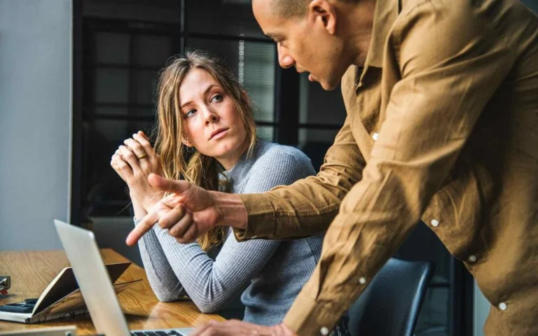 Pourquoi est-ce une impression que les patrons sont les mauvais”?