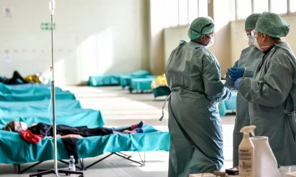 Coronavirus paralyses alles