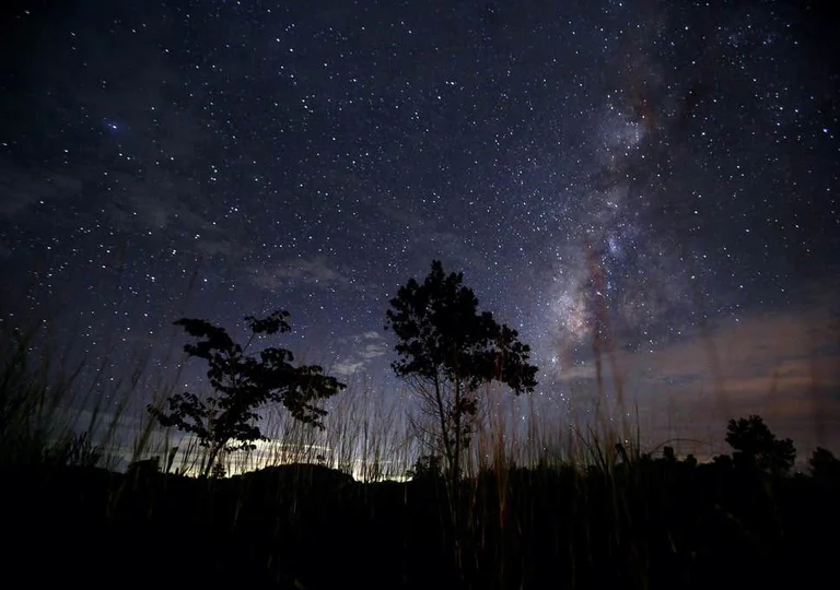 Strange times: The Atlas come, by the end of April we'll see with our own eyes in heaven