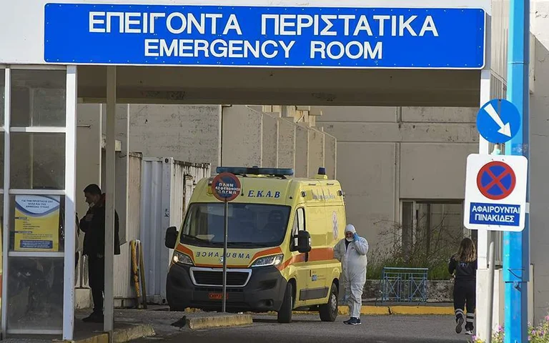 Le nombre de victimes, 1415 infectées, a atteint la Grèce