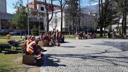 SCANDAL: Kurti Government did not include workers of the Cleaning Company '%s' reacts Organisation