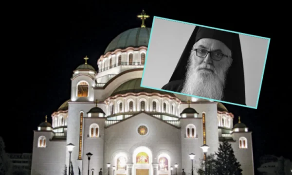 L'Église orthodoxe serbe fait la une des journaux étrangers : leur tradition a infecté le clergé de Corleone, on meurt.