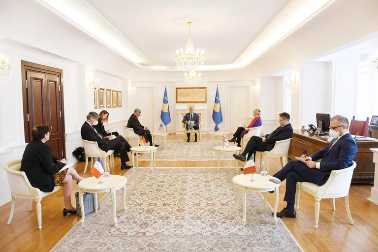 Thaci after meeting with Quintus' ambassadors: As president will decide on best option to get out of this situation