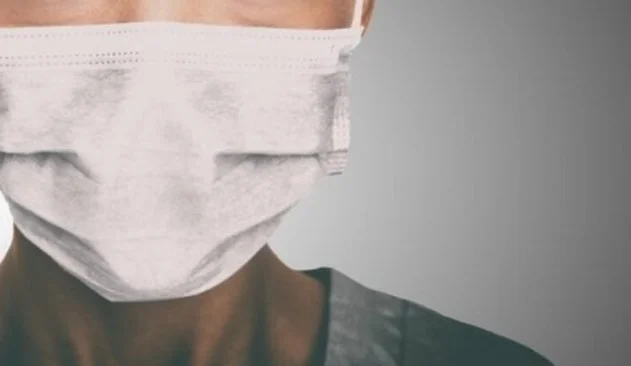 Serbie avec 24 heures d'interdiction de mouvement si les citoyens violent les mesures contre le Coronavirus