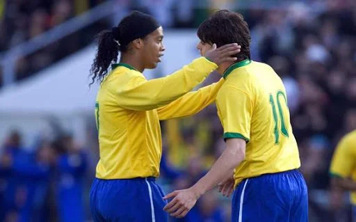 Kaka sends exciting message to Ronaldinho in prison