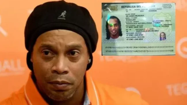 El amigo de Ronaldinho: No está contento, ha perdido su sonrisa.