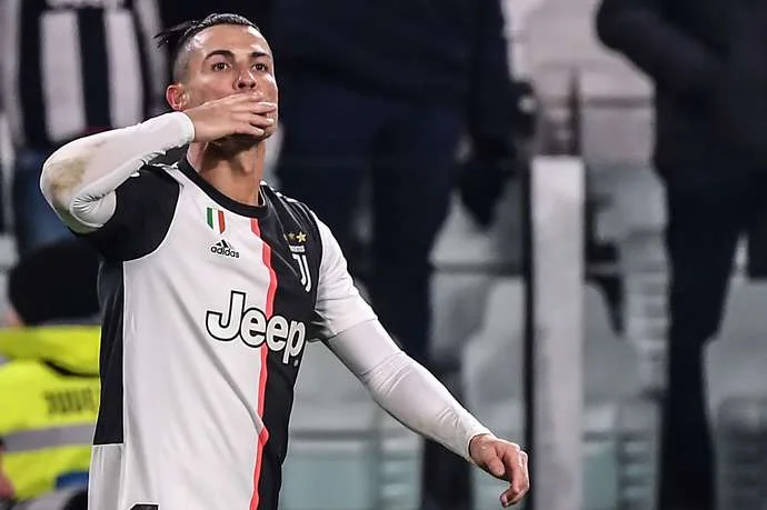 Cristiano Ronaldo accepte de baisser son salaire, c'est combien il recevra du club