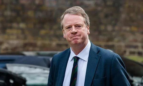 Another British minister isolated, has symptoms of coronary