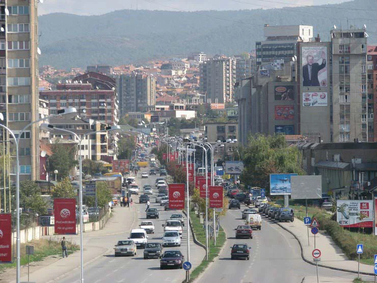 11 da cinque quartieri Pristina sono colpiti dalla coronaria