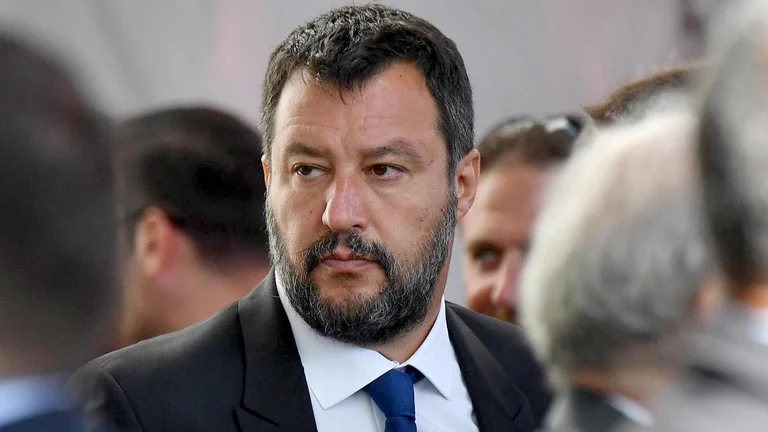 Salvin explodes: If this is the EU, it's a shit, Italy will leave Union