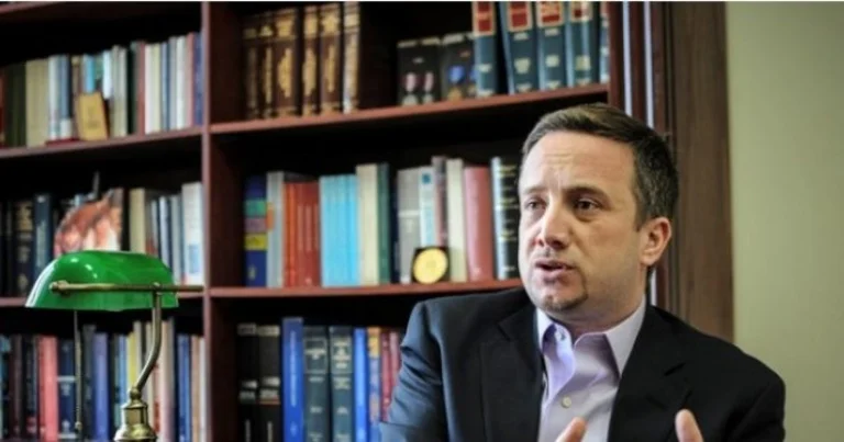 Polaska: Kurt is starting to lie as far as American politics is concerned, US does not tolerate it.