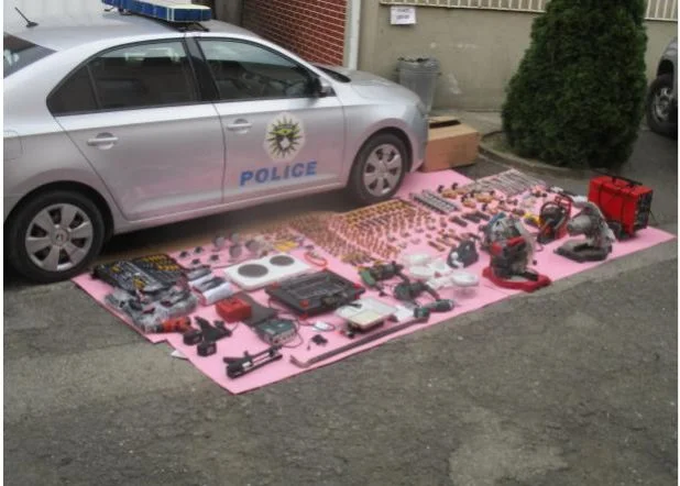 Une personne est arrêtée et aurait commis un cambriolage à Rahovec