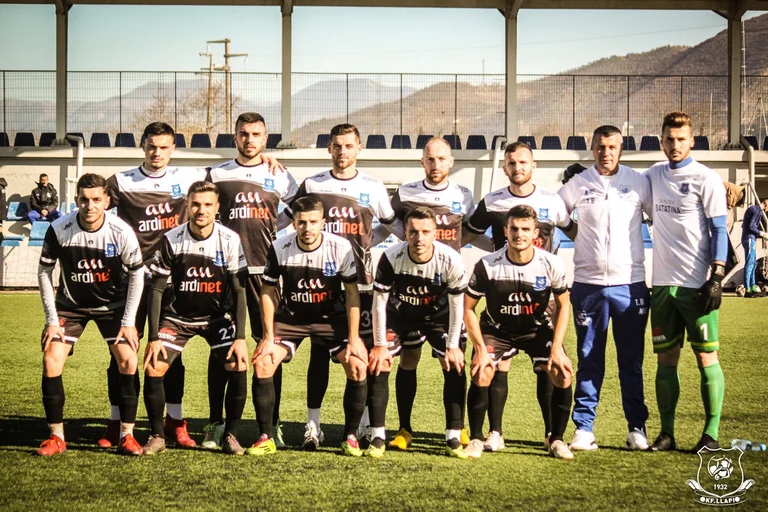 La Batatina per Periscope racconta dettagli su tre calciatori Llap che si tengono in isolamento in Albania