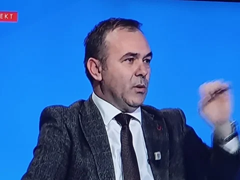 Veliu says he's speculating, Selimi: In Thaci's words you're walking from house to house.